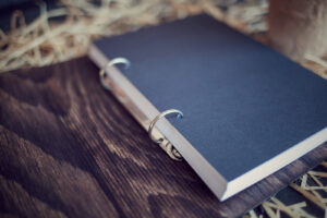 Agenda din lemn - mode Papusarul