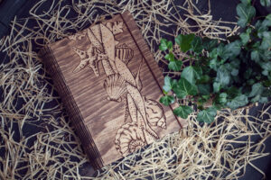 Agenda din lemn - model Scoici