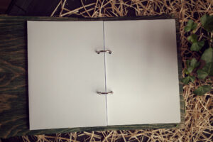 Agenda din lemn - model 