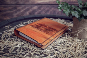 Agenda din lemn - model 