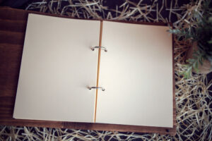 Agenda din lemn, VintageBox, model 