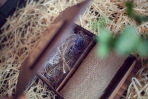 Cutie din lemn medie pentru stick USB - model Impreuna pentru totdeauna