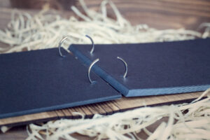 Album foto A5 din lemn, VintageBox, model My heart – Beautiful Memories