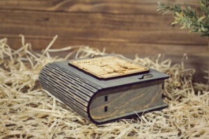 Cutie din lemn mica, VintageBox, model Forever together – Beautiful Memories