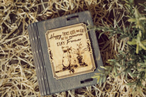 Cutie din lemn mica, VintageBox, model Forever together – Beautiful Memories