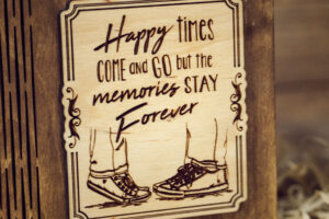 Cutie din lemn mica, VintageBox, model Impreuna – Happy Time