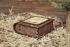 Cutie din lemn mica, VintageBox, model Impreuna – Happy Time