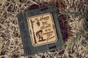 Cutie din lemn mica, VintageBox, Copii sub felinar - Happy Time