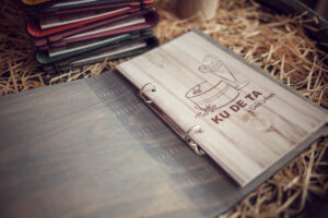 KU DE TA By Dulce Acrisor , Meniu VintageBox