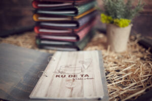 KU DE TA By Dulce Acrisor , Meniu VintageBox