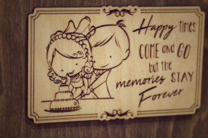 Album foto A5 din lemn, VintageBox, "Moment dulce - Happy Time"