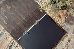 Agendă A5 din lemn, VintageBox, model Celtic Elements