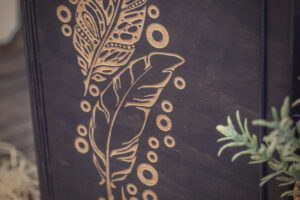 Agendă A5 din lemn, VintageBox, model Memorii - Colectia White on Black