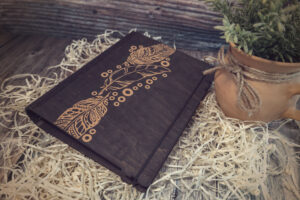 Agendă A5 din lemn, VintageBox, model Memorii - Colectia White on Black