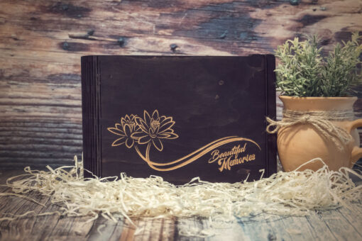 Album foto A5 din lemn, VintageBox, "floare de lotus - Beautiful memories" Dark