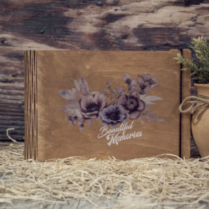 Album foto din lemn VintageBox model Memorii si flori 1
