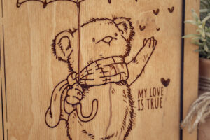 Agenda A5 din lemn, VintageBox, model My Love is True