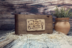 Cutie din lemn pentru stick USB si loc fotografii, VintageBox