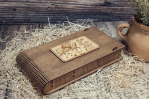 Cutie din lemn pentru stick USB + loc fotografii, VintageBox, model Somn Dulce