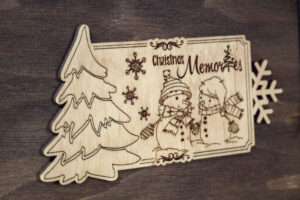 Album foto din lemn VintageBox realizat prin gravare model Love - Christmas Memories