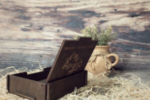 Cutie din lemn pentru fotografii, VintageBox, model This is Us